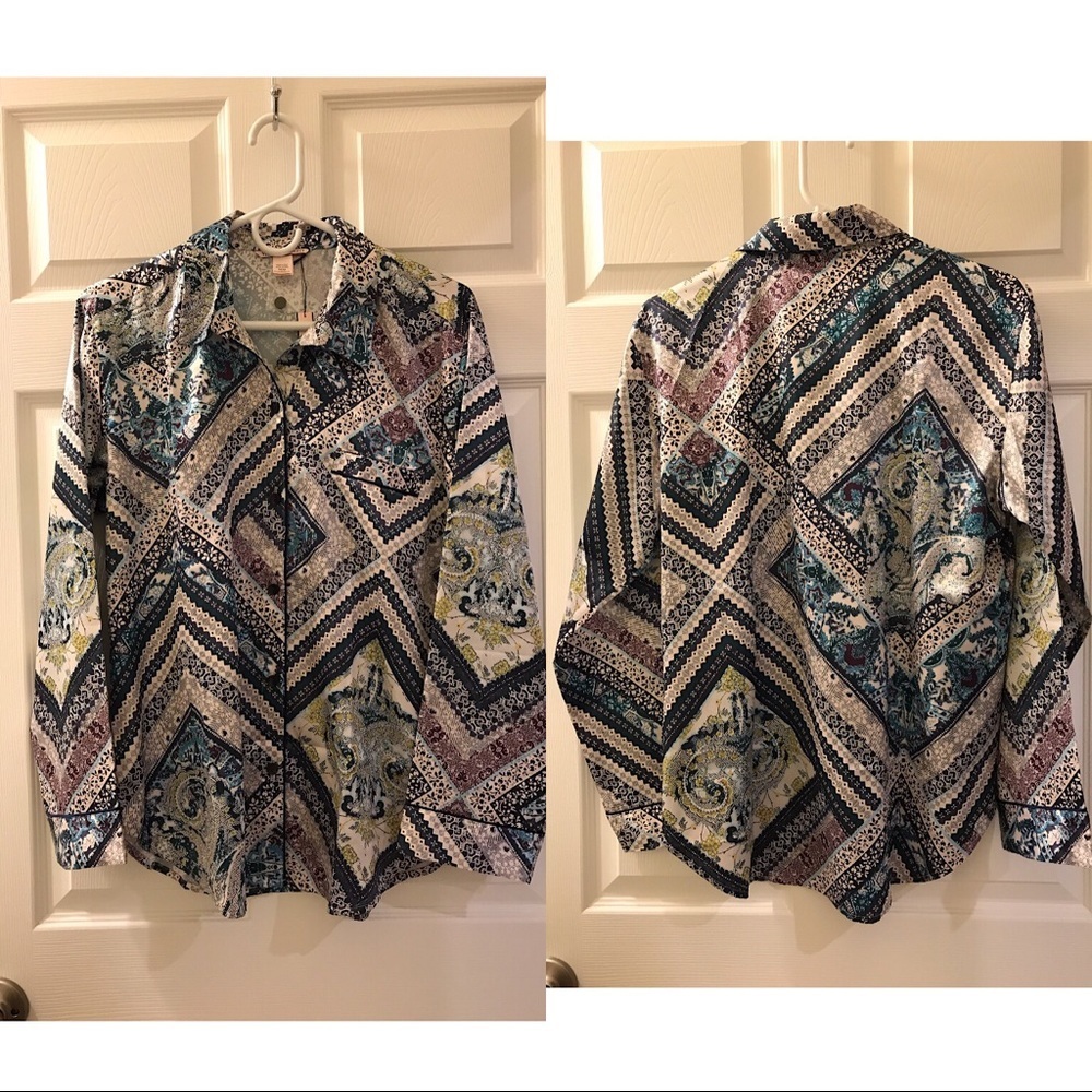 💖Shirt ONLY💖VS The Afterhours Satin Pajama Shirt